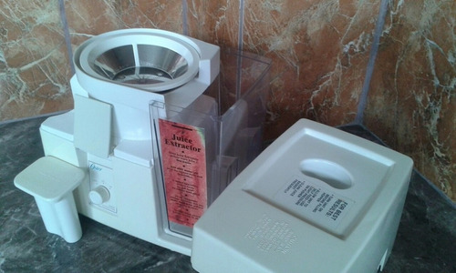 Exrractor De Jugo Oster