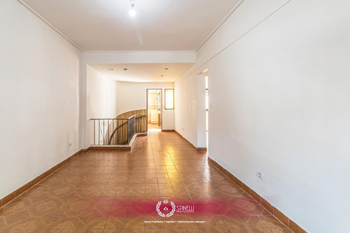 Venta Casa 4 Ambientes Local 246m² Construidos Sobre Terreno De 95m² Usaa 821m² Vendibles