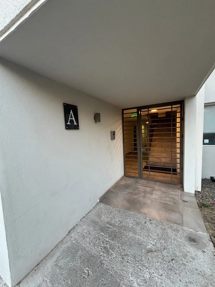 Imagen 2 de 25 de Departamento En Venta De 3d 2b 1e 1b En Puente Alto