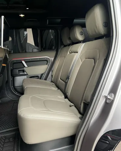 Land Rover Defender X-dinamic P400 2023 B2+
