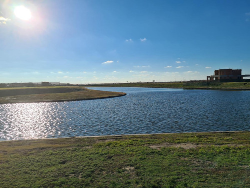 Imagen 4 de 4 de Espectacular Lote Terreno - Costas Al Agua