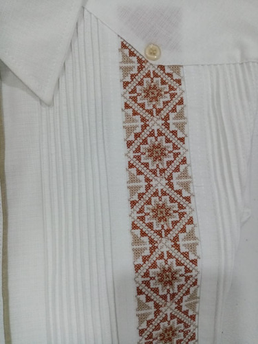 Imagen 1 de 4 de Guayabera De Lino Premium M/l Tallas Extras