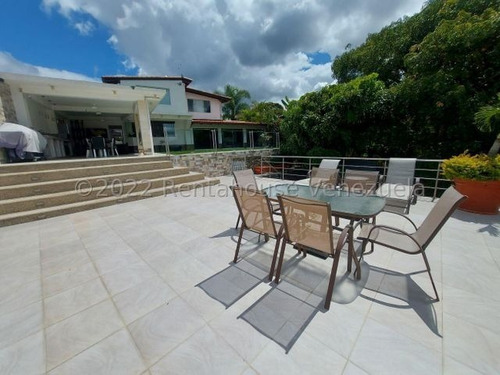Imagen 1 de 14 de En Venta Hermosa Quinta En Santa Paula - Mls #22-17941 - Karina Sanchez 04143355086