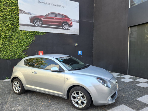 Imagen 2 de 14 de Alfa Romeo Mito Junior 2014 78 Cv