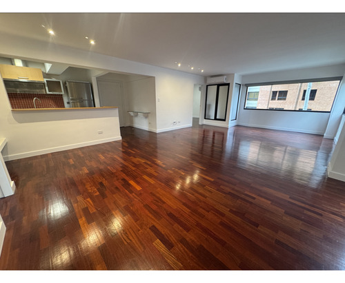 Se Vende Apartamento 93m2 Campo Alegre 1882
