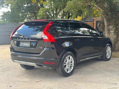 Volvo XC60 60 2.0 T5 5p