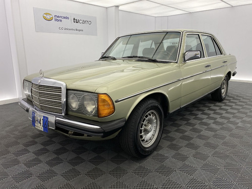 Mercedes Benz 230 E