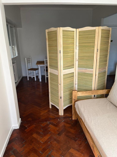 Reservado // Departamento Luminoso De 3 Ambientes Con Dependencia, Recoleta, Alquiler Temporal