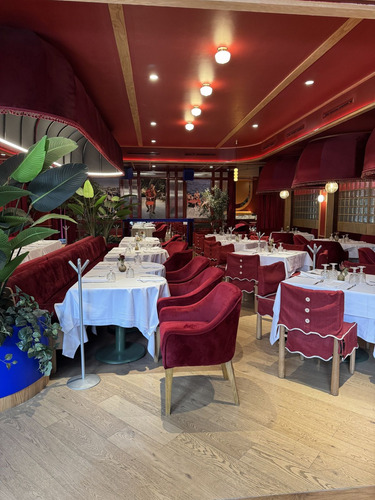Se Traspasa Local En Mazarik Con Licencia De Alcohol Para Restaurantes