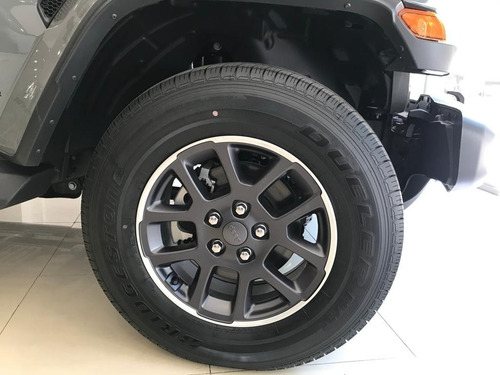 Imagen 10 de 25 de Jeep Gladiator 4x4 H