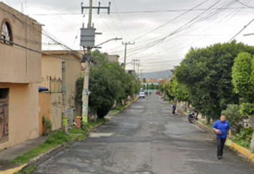 Casa De Recuperación Bancaria En Valle De Monjas, Unidad San Buenaventura, 56536 San Buenaventura, Méx., México. -ngc2