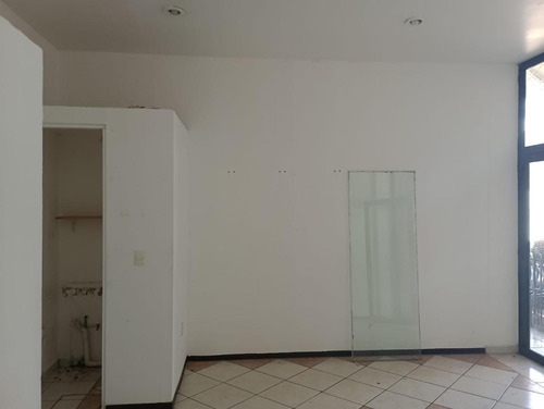 Local Comercial En Renta En Col Las Reynas