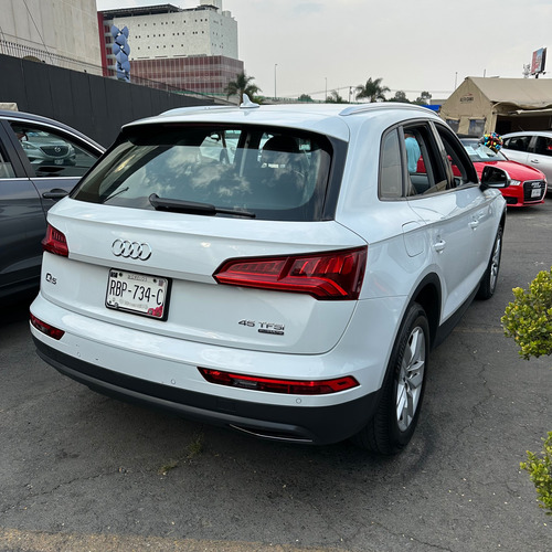 Audi Q5 2.0 L 45 Tfsi Dynamic Dsg