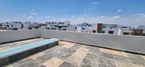 Casa En Venta En Residencial Mallorca, 4 Recamaras, Estudio, Cto Serv, 3 Autos