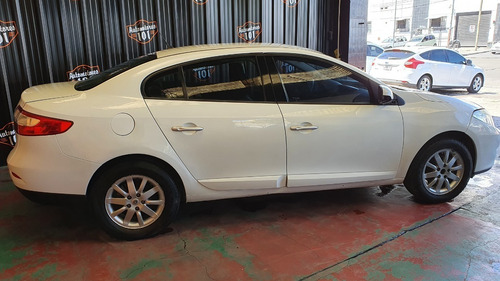 Renault Fluence 2.0 Dynamique