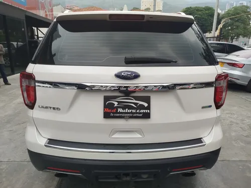 Ford Explorer LIMITED TP 2300CC 4X4