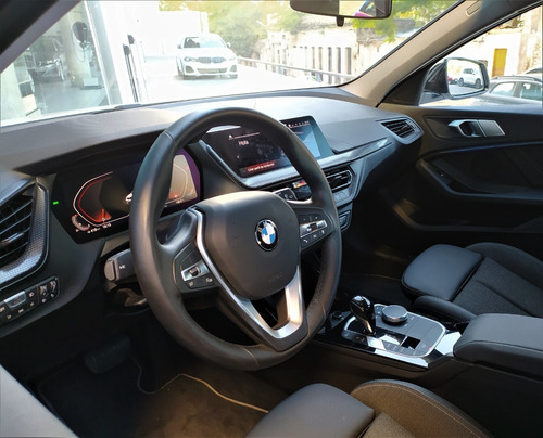 Imagen 14 de 19 de Bmw Serie 1 118i Sport