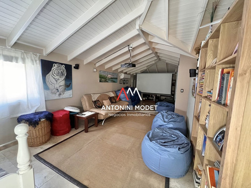 Imagen 16 de 18 de Imponente Casa En Venta En La Lomada De Pilar