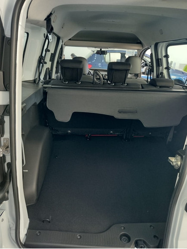 Imagen 11 de 15 de Renault Kangoo Zen 1.6 Sce Stock Fisico