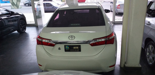 Toyota Corolla Xei Pack 1.8 Cvt 2014