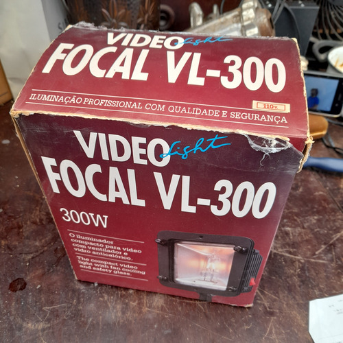 Luz De Vídeo Vintage Para Filmadora Vhs. Na Caixa, Sem Uso