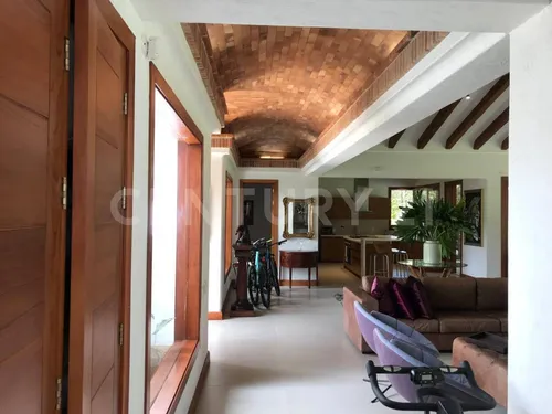 Arriendo Casa Llano Grande Excelente Ubicación