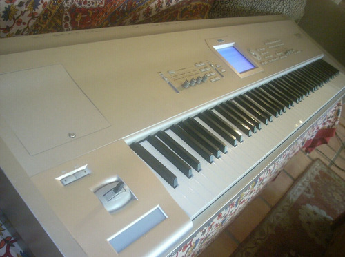 Korg Triton Studio 88 Key