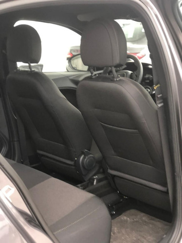 Imagen 11 de 19 de Fiat Cronos Drive Pack Designe 1.3 A.e