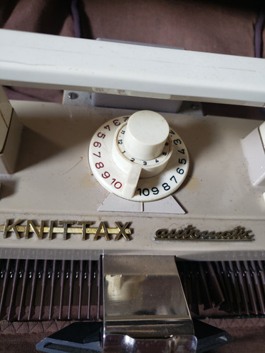 Maquina De Tejer Knittax Automatic
