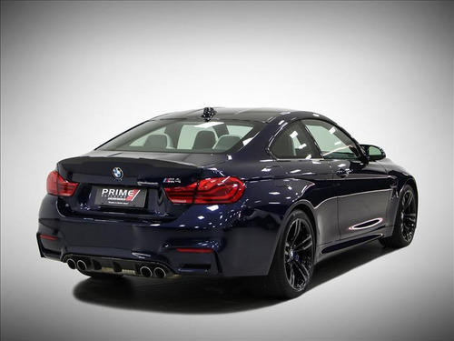 Bmw M4 Bmw M4 Coupé Com Kit De Carbono