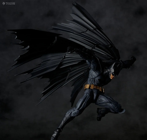 Boneco De Ação Do Batman Amazing Yamaguchi Justice League Co