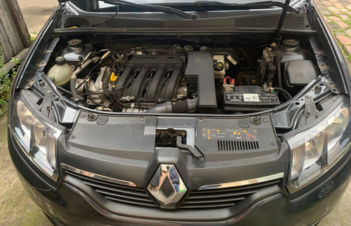 Renault Logan 1.6 Privilege / Intens