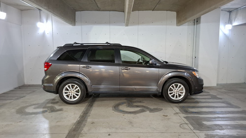 Dodge Journey 2.4 SXT+ 7 PASAJEROS