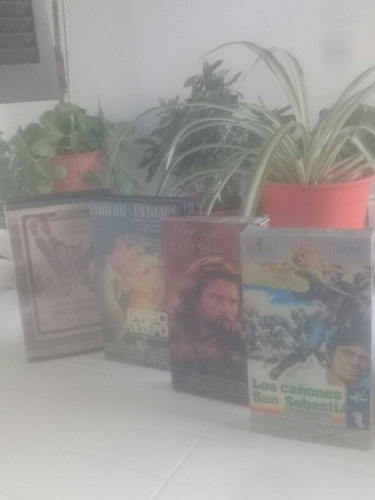 Lote De Peliculas Clasicas En Vhs Costo 14.800$ (Usado)