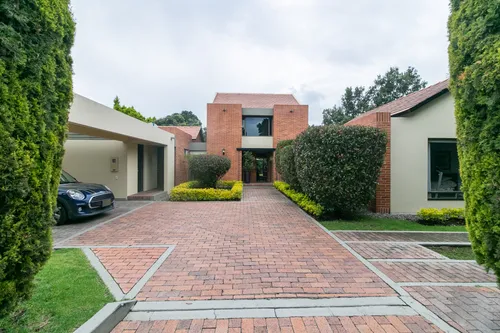 Casa En Arriendo/venta En Guaymaral. Cod V1088042