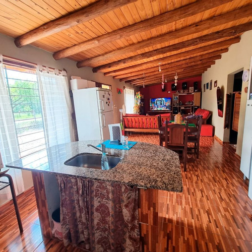 Imagen 6 de 14 de Venta De Casa De 2 Dormitorios C/ Cochera En Casa Grande
