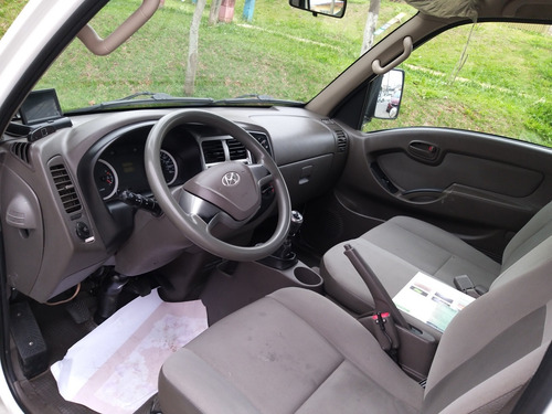 Hyundai Hr 2017 2.5 Hd Cab. Curta S/ Carroceria Tci 2p