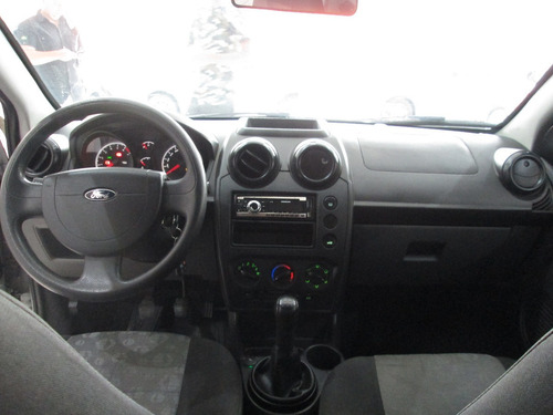 Ford Fiesta Hatch 1.0 Completo Zero De Entrada 60 X 699,00