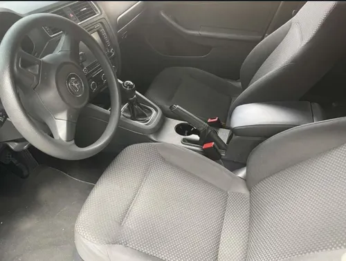 Volkswagen Jetta 2.0 Trendline 5 p
