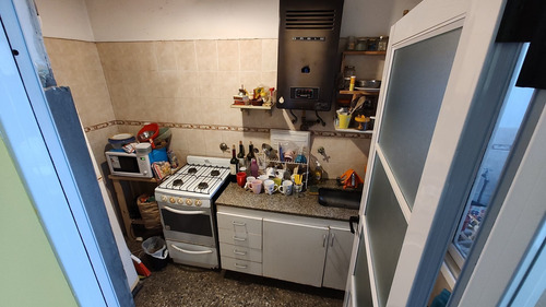 Imagen 10 de 30 de Venta Ph 3 Amb C/patio Y Escritorio. Flores. Pb.