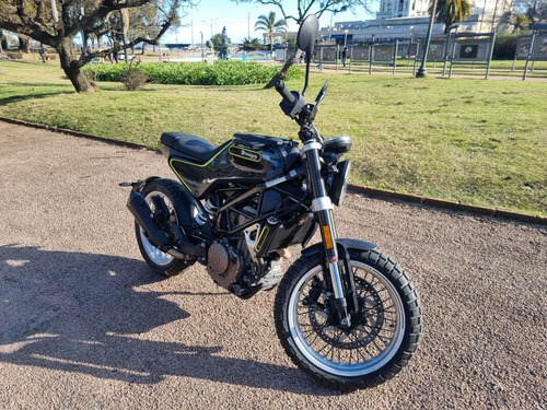 Imagen 3 de 12 de Husqvarna Svartpilen