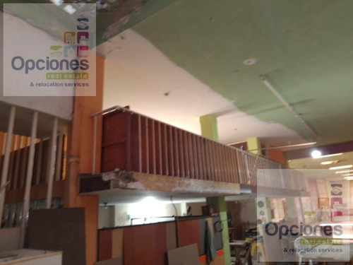 Local En Venta
