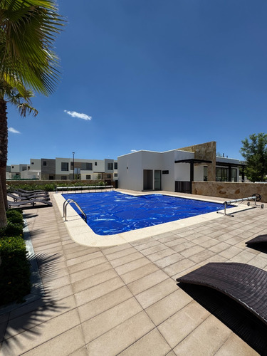 Renta Casa Nueva En Zakia