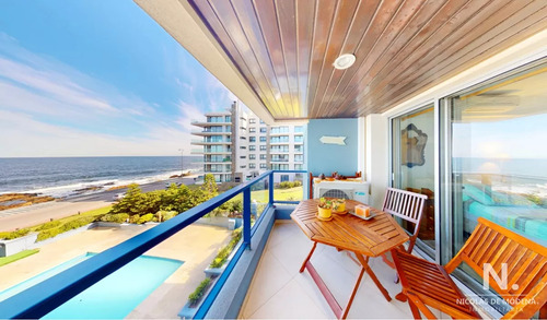 Vende Apartamento De 3 Dormitorios En Peninsula Punta Del Este