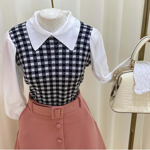 Imagem 7 de 8 de Blusa Feminina Manga Longa Gola Peter Pan Branca Xadrez
