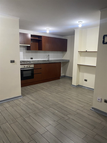 Departamento En Arriendo De 3 Dorm. En La Cisterna