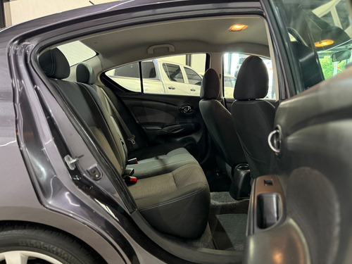 Nissan Versa 1.6 Advance At
