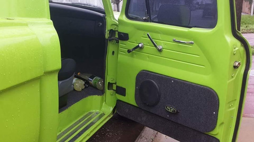 Ford F 100 V8
