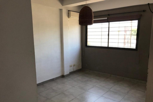 Imagen 11 de 14 de Casa Ph En Venta En Villa Luzuriaga