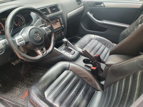 Volkswagen Vento Gli 2.0t